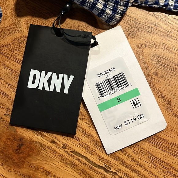 NWT DKNY Navy and White Checked Gingham Sleeveless Fit and Flare Trapeze Dress - Picture 8 of 8